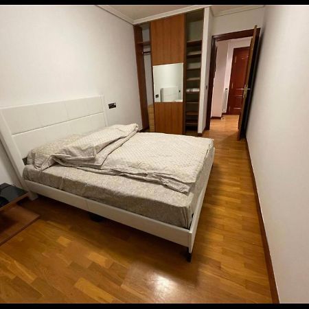 Bonito Piso Con Aparcamiento A Pie De La Calle . Nájera Eksteriør bilde